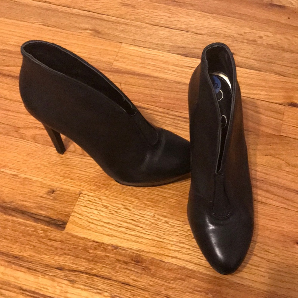 Jessica Simpson ankle boot heels